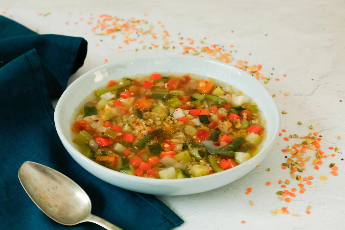 zuppa di verdure e legumi
